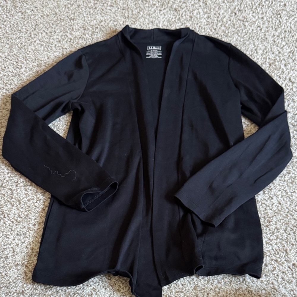 Women’s black cardigan LLBean Small